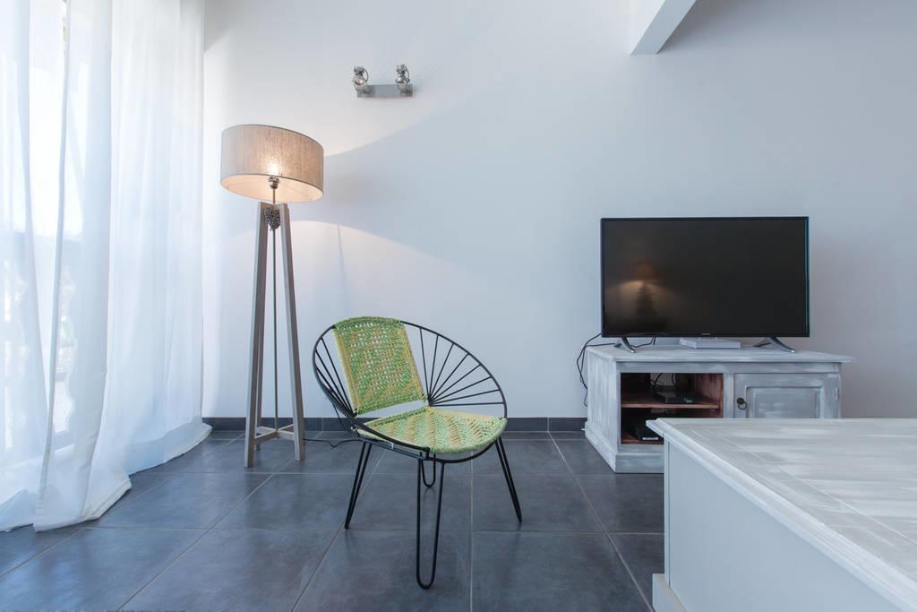 La Conque Du Trou D'Eau Apartment Сен Жилс ле Бен Екстериор снимка